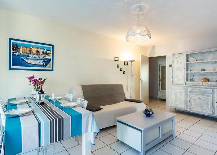 Joanis-2 By Interhome Appartement